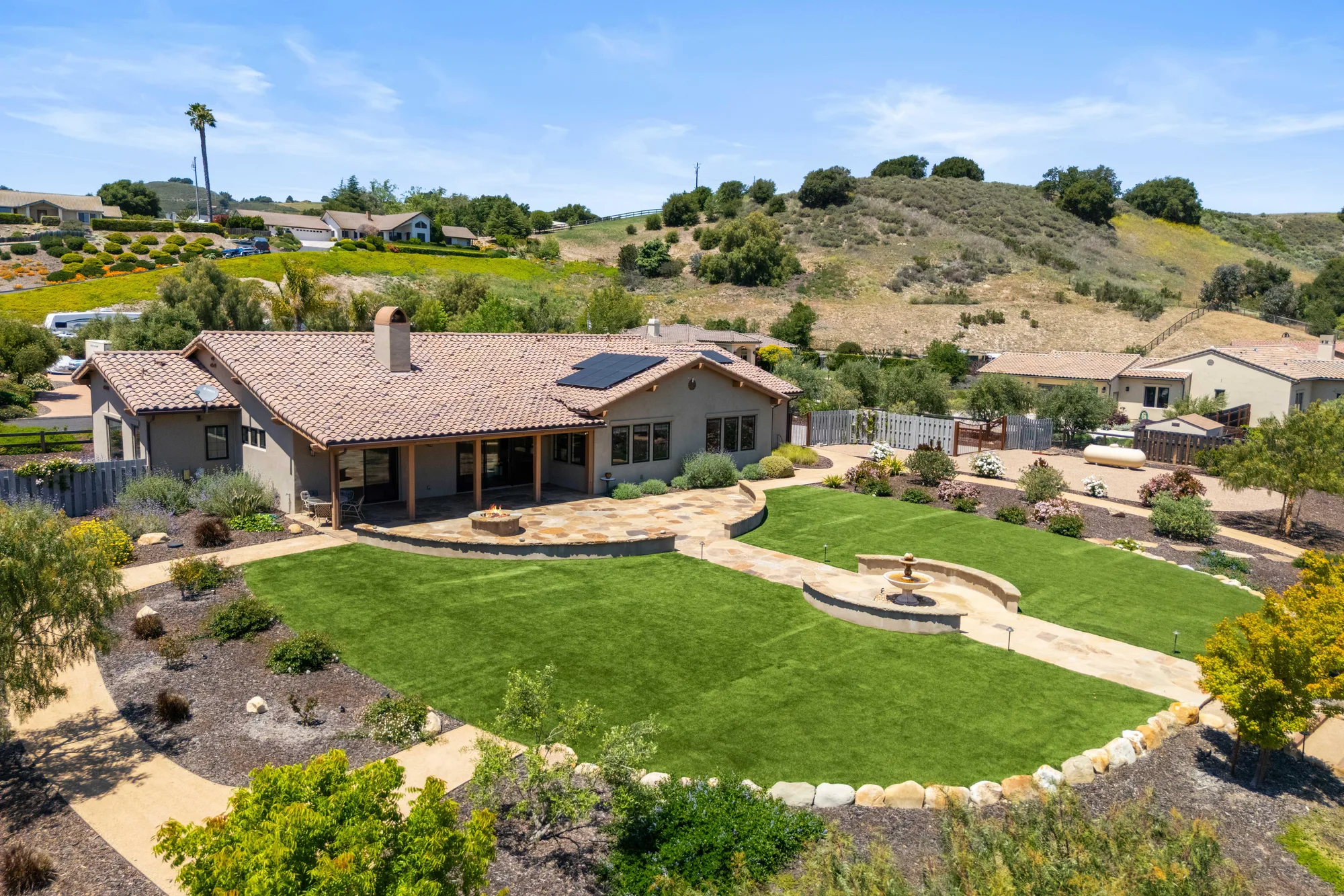 1224 Hager Ln · view 1