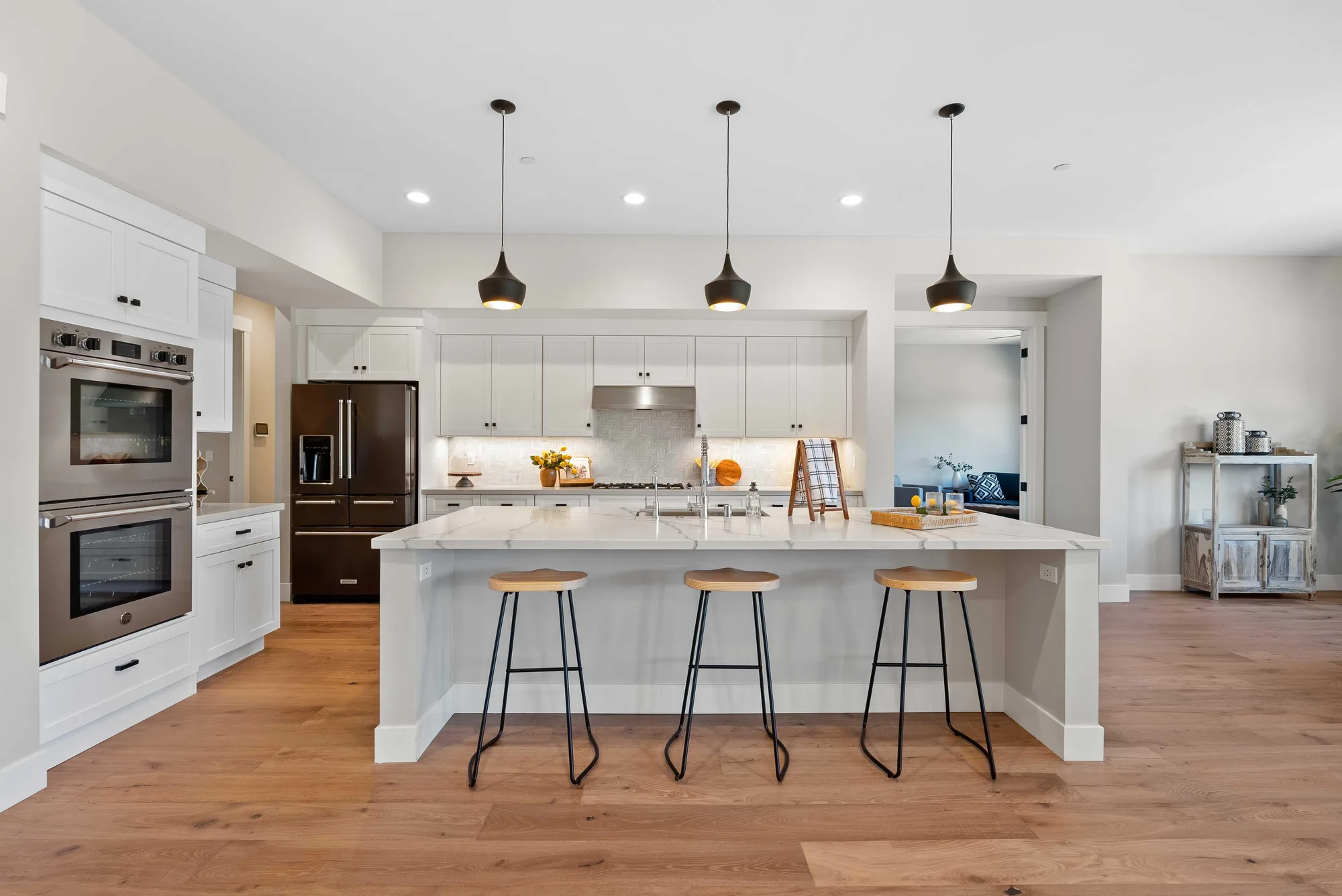 1224 Hager Ln · view 7